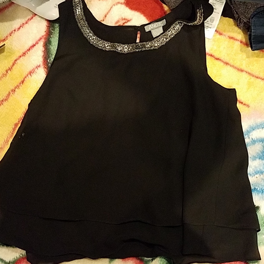 black sleeveless top